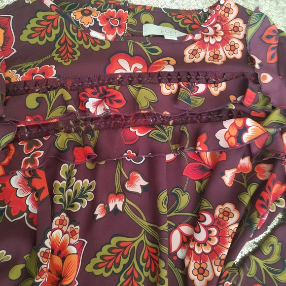 LOFT long sleeved lightweight floral top sz small - Picture 7 of 8